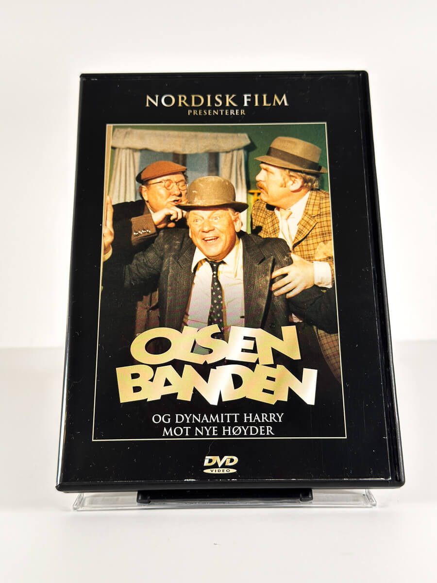 Forside av cover til Olsenbanden og Dynamitt-Harry mot nye høyder på DVD