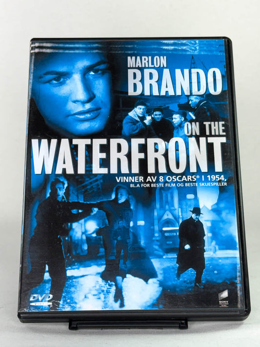 DVD-cover-forside til filmen On the Waterfront – Brukt DVD fra nettbutikken Brukbar Film