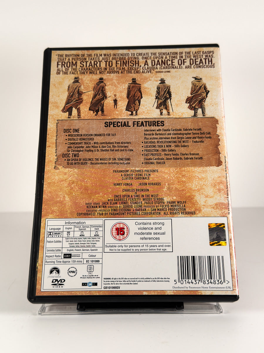 Bakside av cover til Once Upon a Time in the West på DVD
