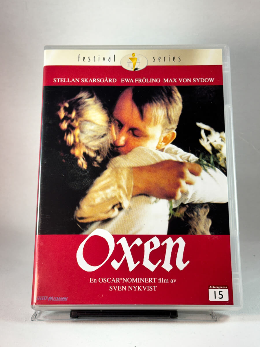 Forside av cover til Oxen, brukt DVD hos Brukbar Film