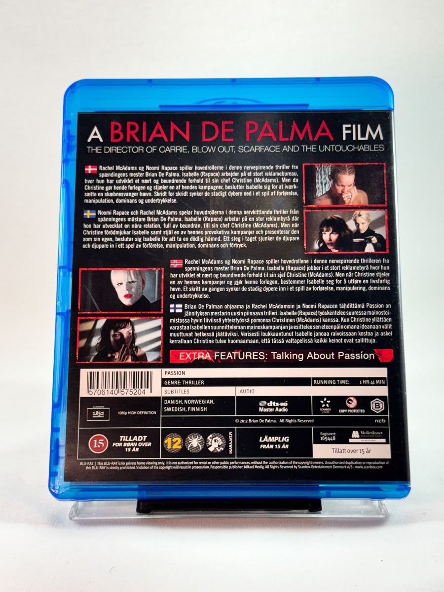 Bakside av Blu-ray-cover til Passion, bruktfilm på Blu-ray hos Brukbar Film