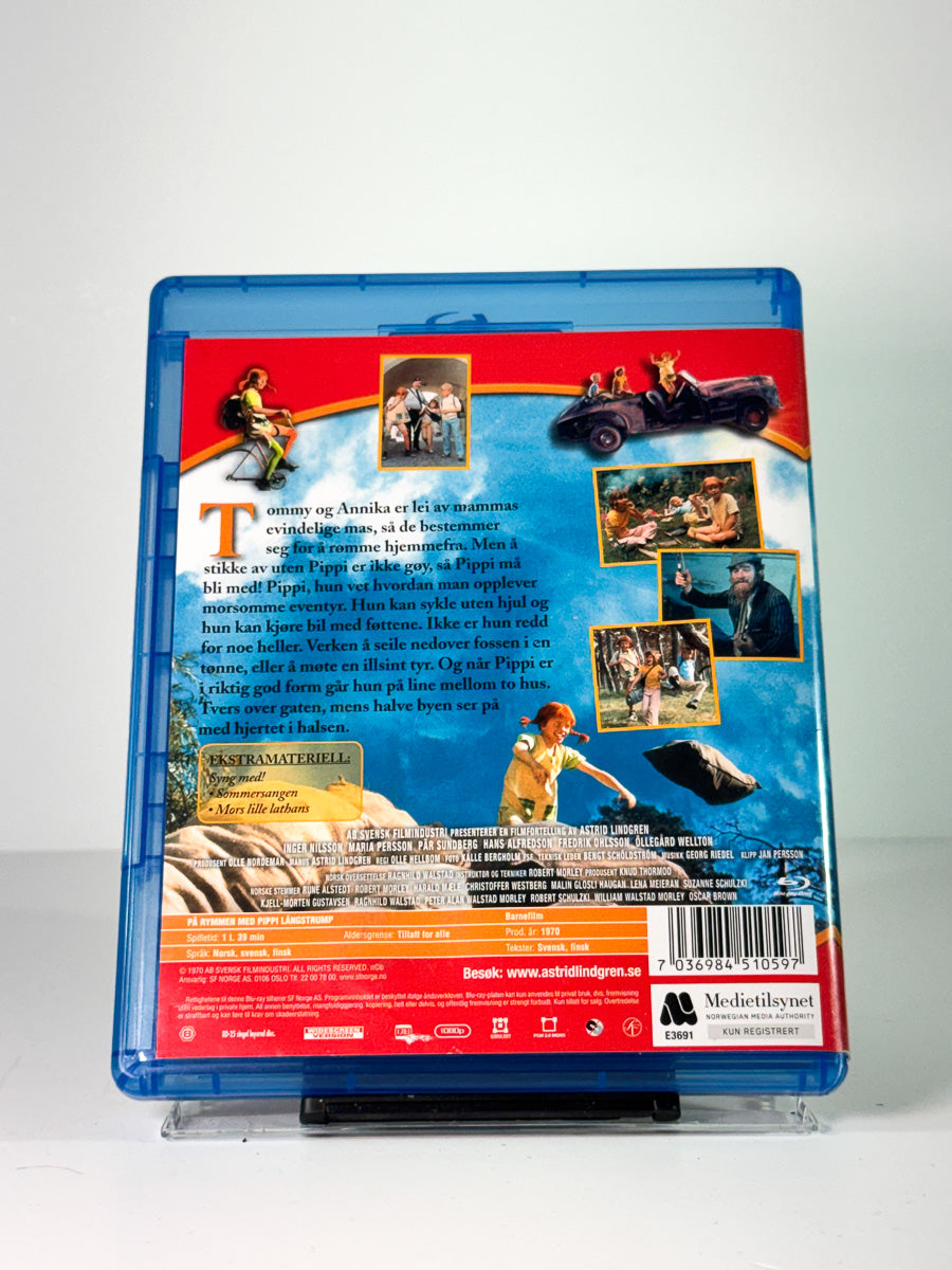 Bakside av cover til Pippi Langstrømpe på rømmen, bruktfilm på Blu-ray hos Brukbar Film
