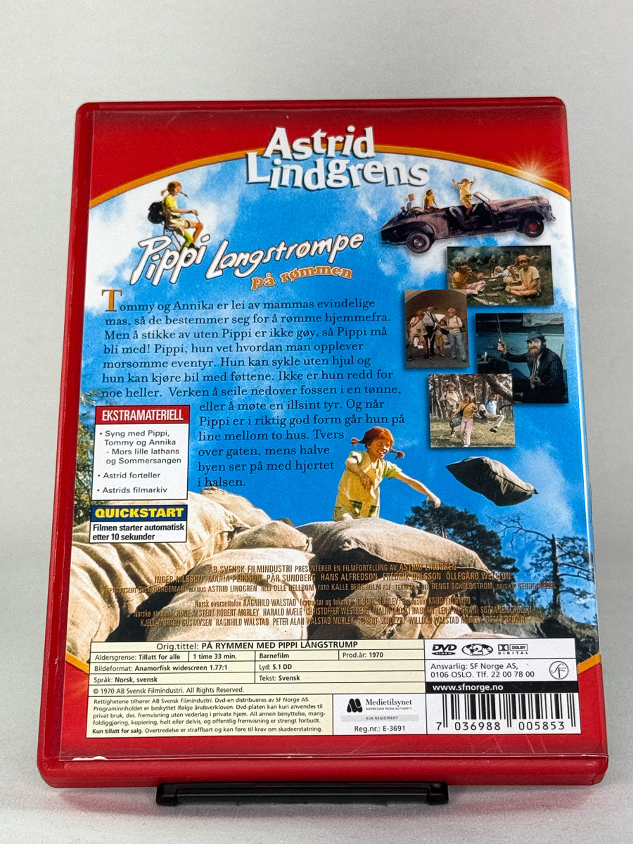 DVD-bakside til filmen Pippi Langstrømpe på rømmen
Baksiden viser info, spesifikasjoner og eventuell ekstratekst – produktbilde fra nettbutikken Brukbar Film