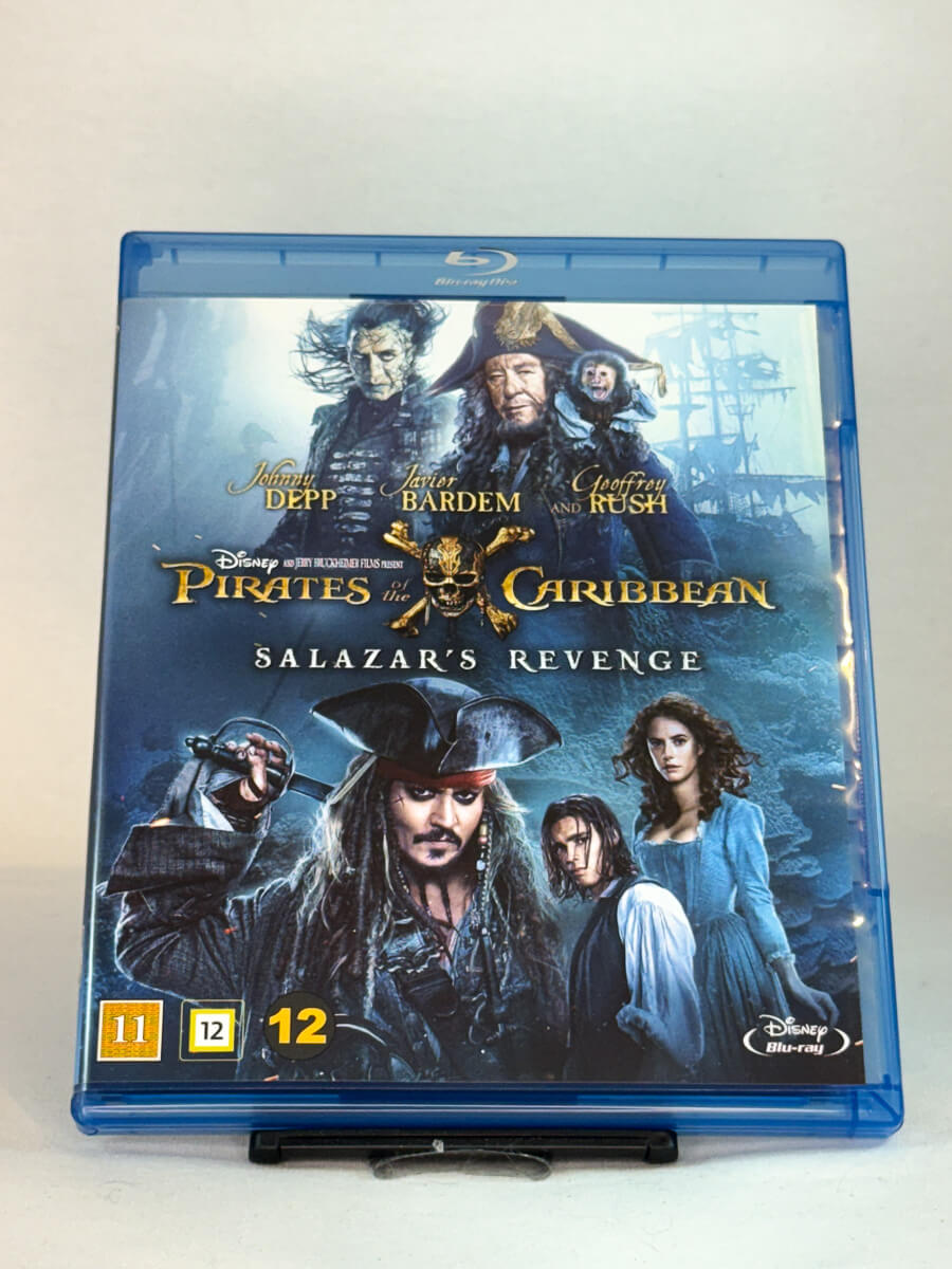 Forside av Blu-ray-cover for Pirates of the Caribbean: Salazar’s Revenge – brukt Blu-ray-film hos Brukbar Film