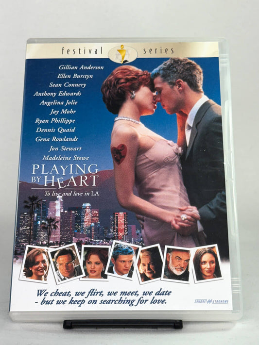 Forside av DVD-cover til Playing by Heart – brukt romantisk ensemblefilm på DVD fra Brukbar Film