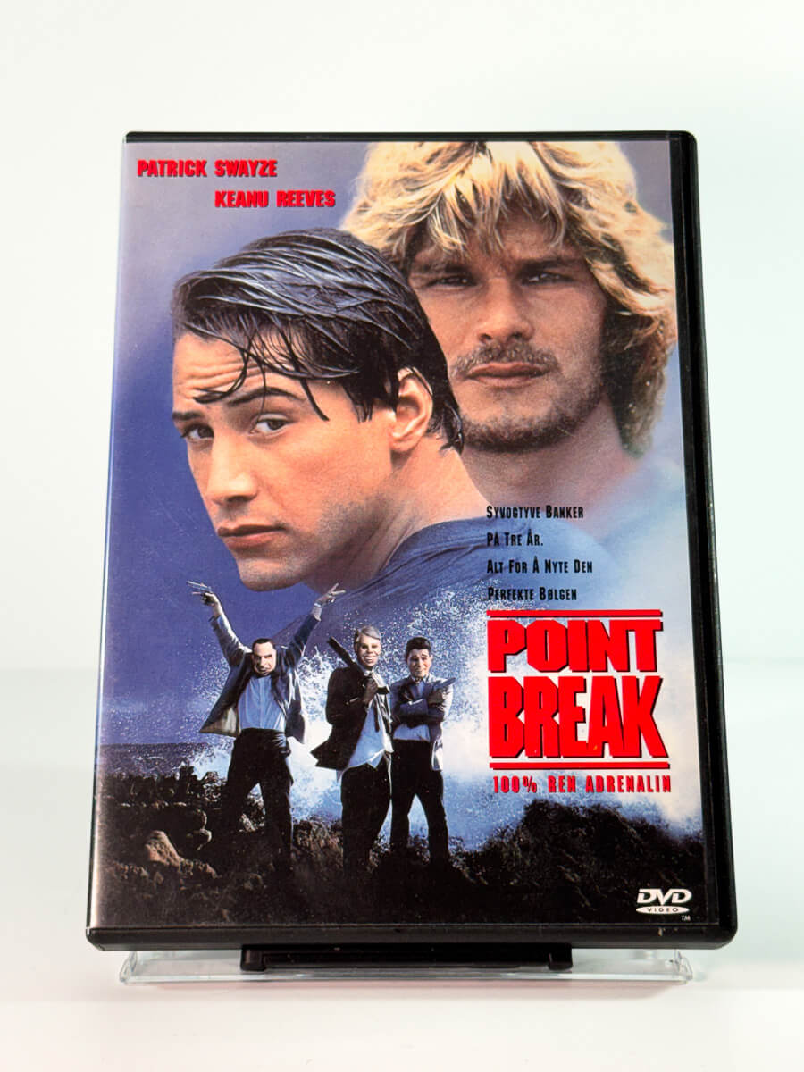 Forside av cover til point break, bruktfilm på DVD hos Brukbar Film