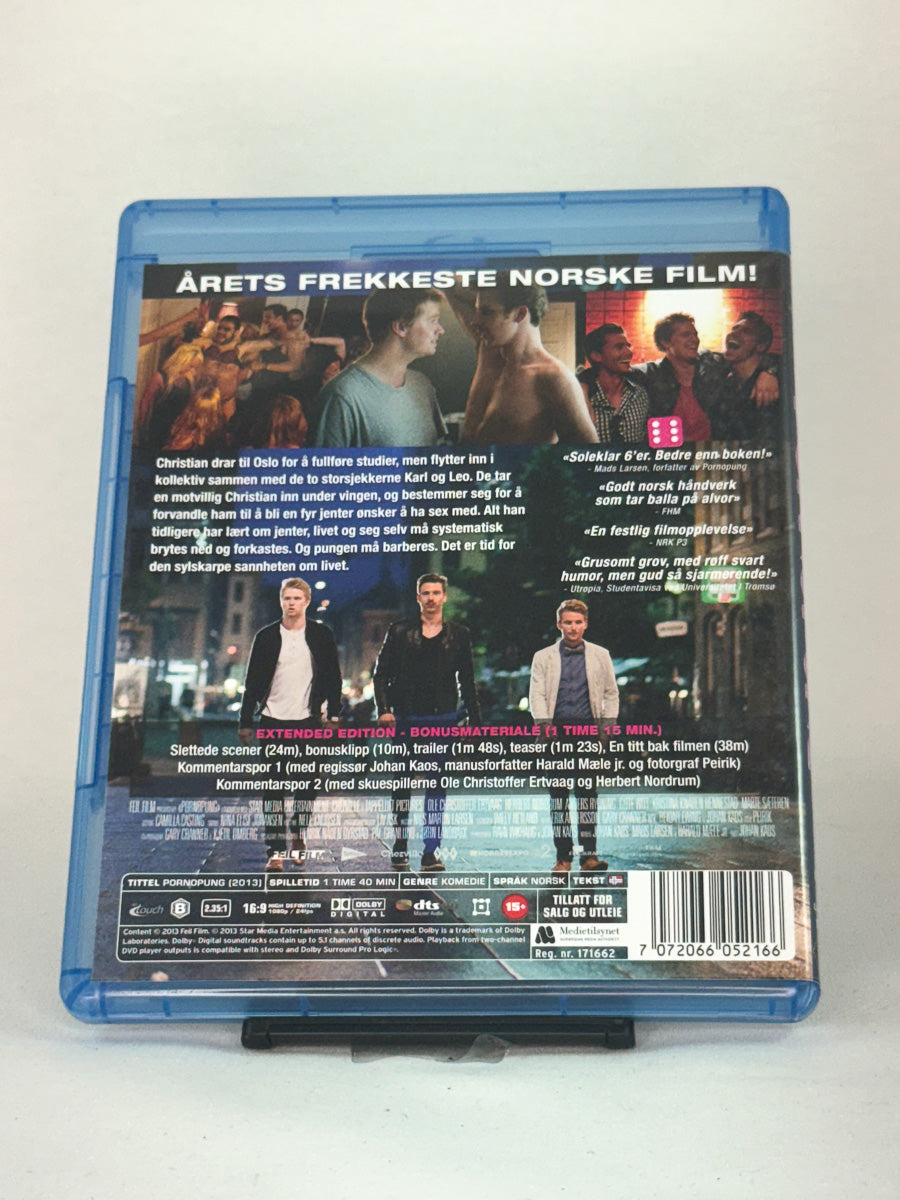 Bakside av Blu-ray-cover til filmen Pornopung – original norsk film på Blu-ray, kjøp brukte filmer hos Brukbar Film