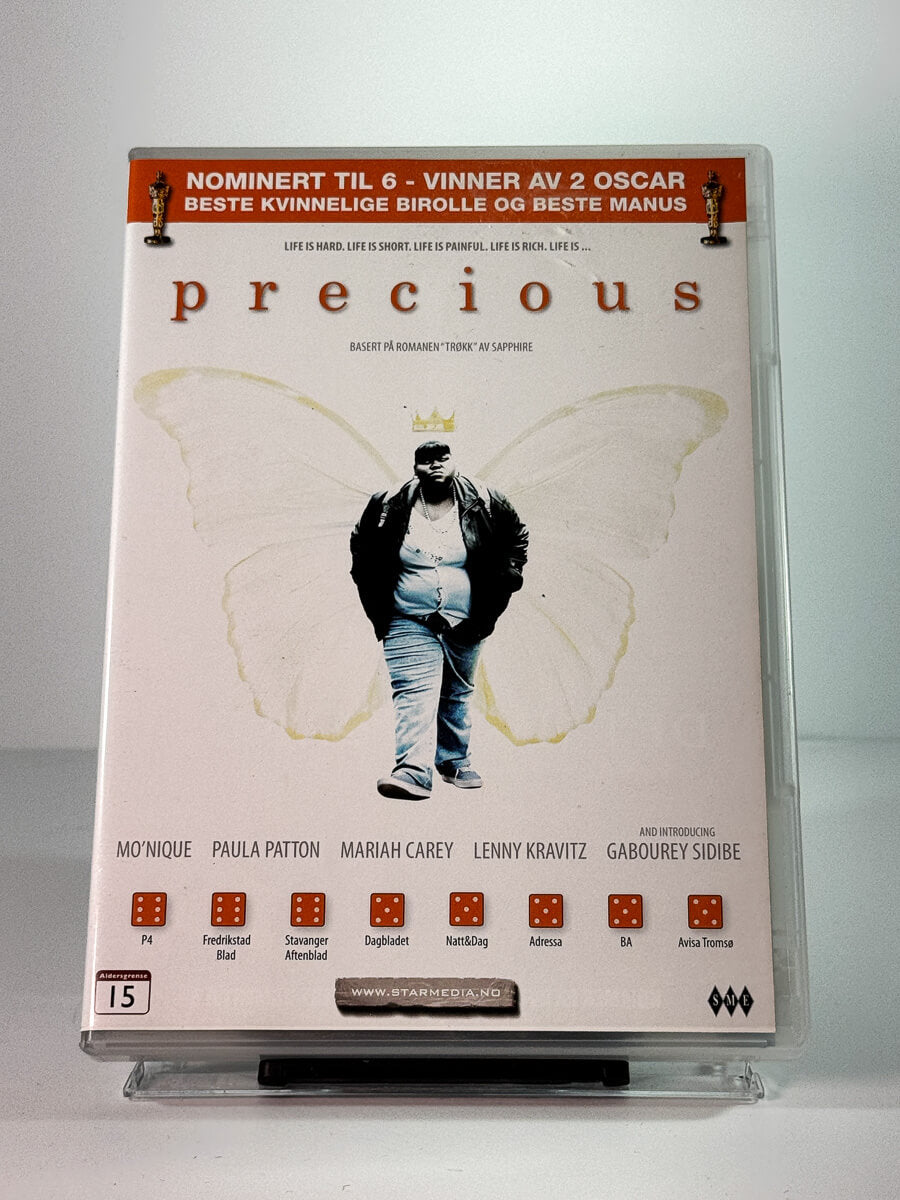 Forside av cover til precious, bruktfilm hos nettbutikken Brukbar Film