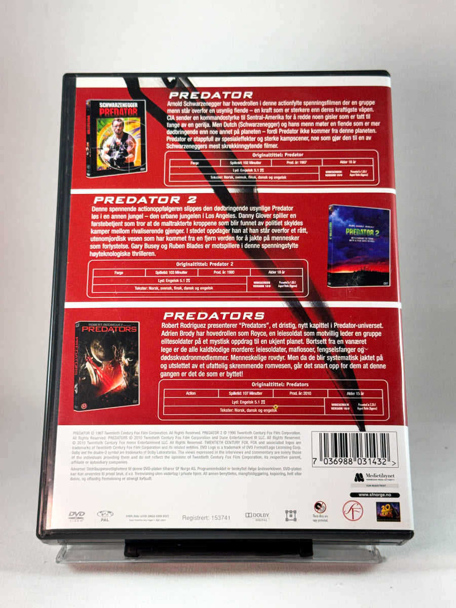 Bakside av cover til Predator Trilogy, bruktfilm hos nettbutikken Brukbar Film