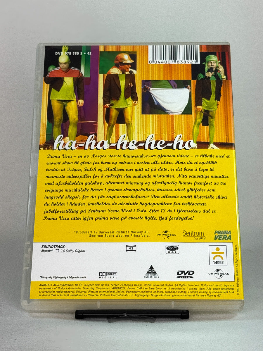 Bakside av DVD-cover for filmen Prima Vera (a)live ...and kicking – norsk humor, brukt original-DVD tilgjengelig hos Brukbar Film