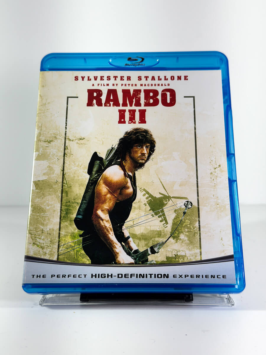 Forside av cover til Rambo III på Blu-ray