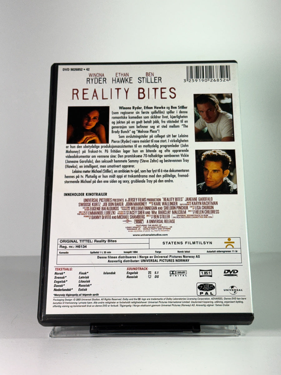 Bakside av cover til Reality Bites, bruktfilm på DVD hos Brukbar Film