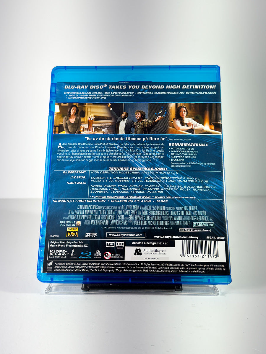 Bakside av cover til Reign Over Me på Blu-ray