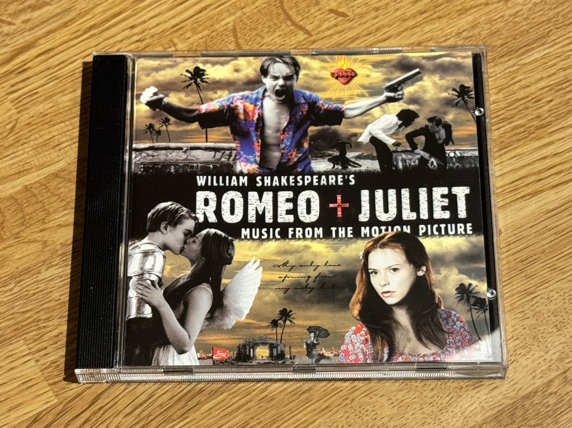 Forside av cover til Romeo + Juliet, CD soundtrack fra film