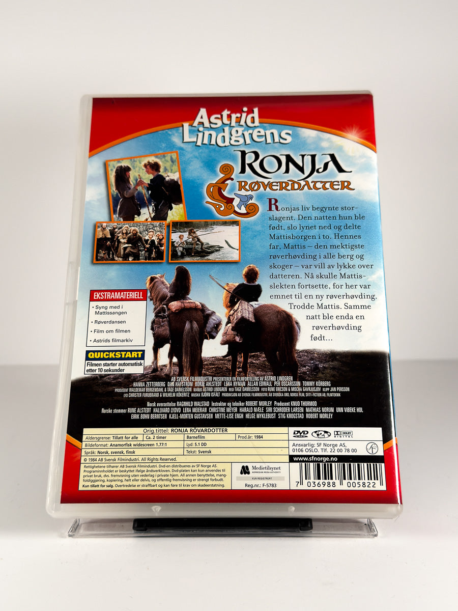 Bakside av cover til Ronja Røverdatter på DVD