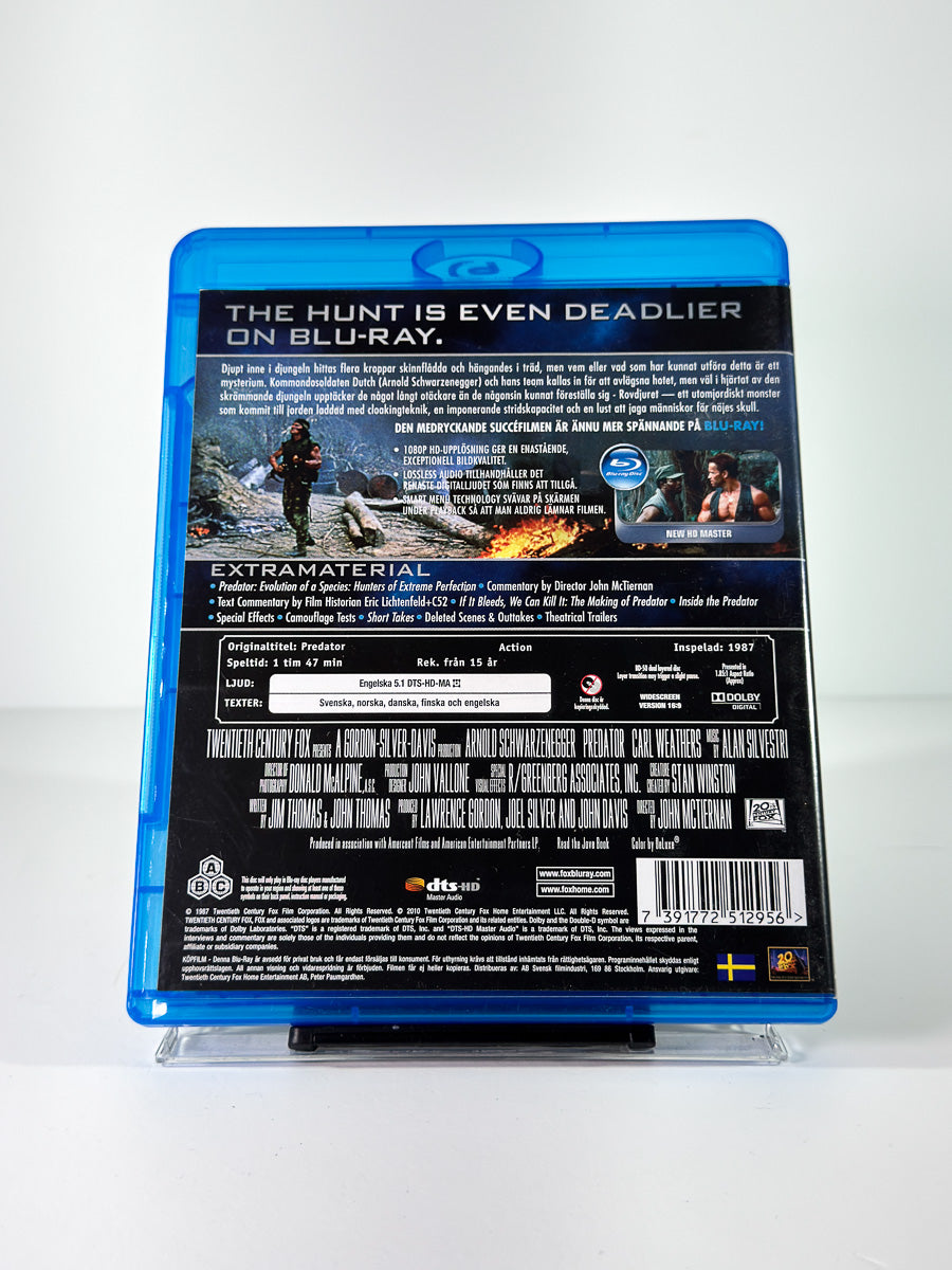 Bakside av cover til Rovdyret på Blu-ray