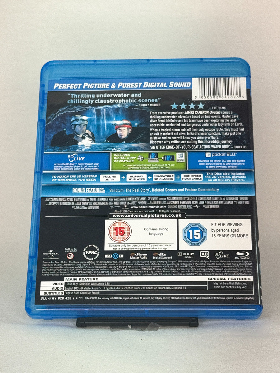 Bakside av Blu-ray-cover til Sanctum 3D – dramatisk undervannseventyr med spektakulære bilder, brukt 3D Blu-ray-film hos Brukbar Film.