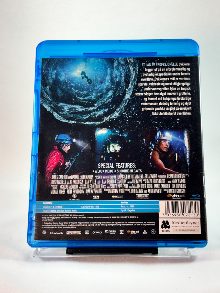 Sanctum – bakside av Blu-ray-cover, intens action- og spenningsfilm, bruktfilm hos Brukbar Film