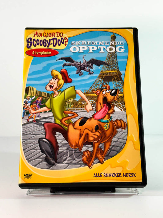 Forside av cover til scooby doo skremmende opptog, bruktfilm på DVD hos Brukbar Film