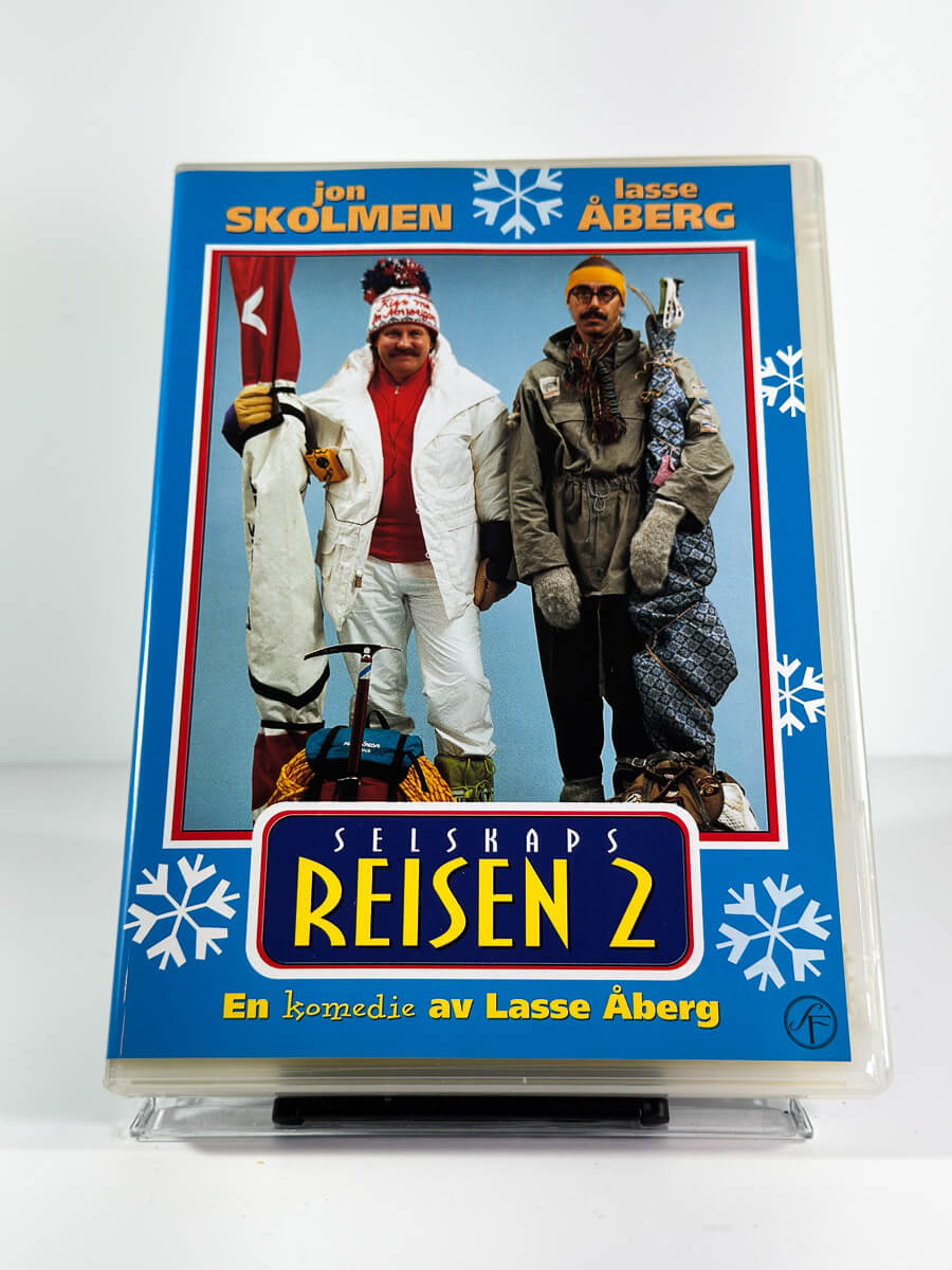 Forside av cover til Selskapsreisen 2 på DVD