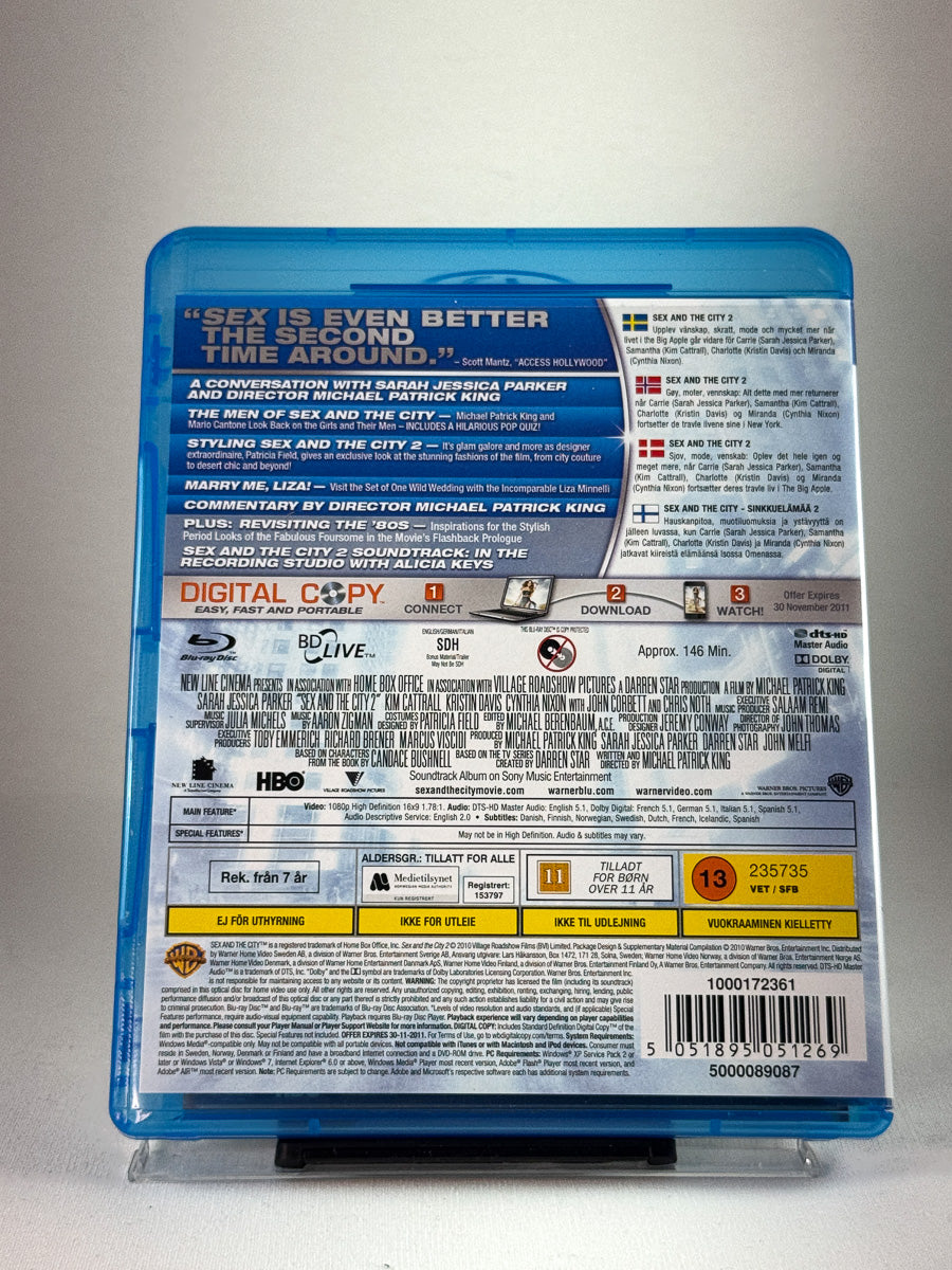 Bakside av Blu-ray-cover til Sex and the City 2, bruktfilm hos nettbutikken Brukbar Film