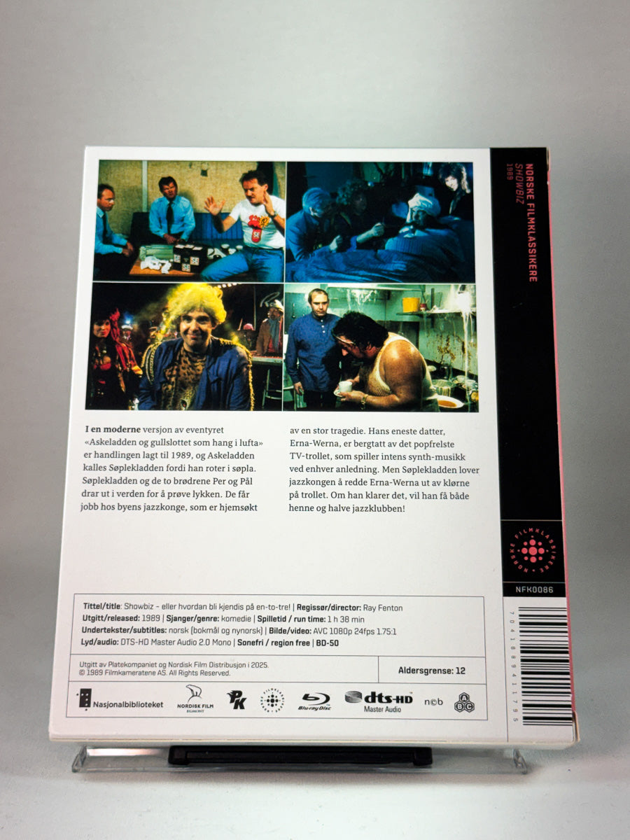 Bakside av Blu-ray-cover til Showbiz, bruktfilm hos nettbutikken Brukbar Film