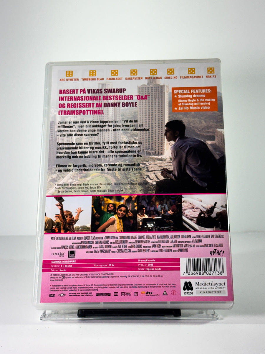 Bakside av cover til slumdog millionaire, brukt DVD hos Brukbar Film