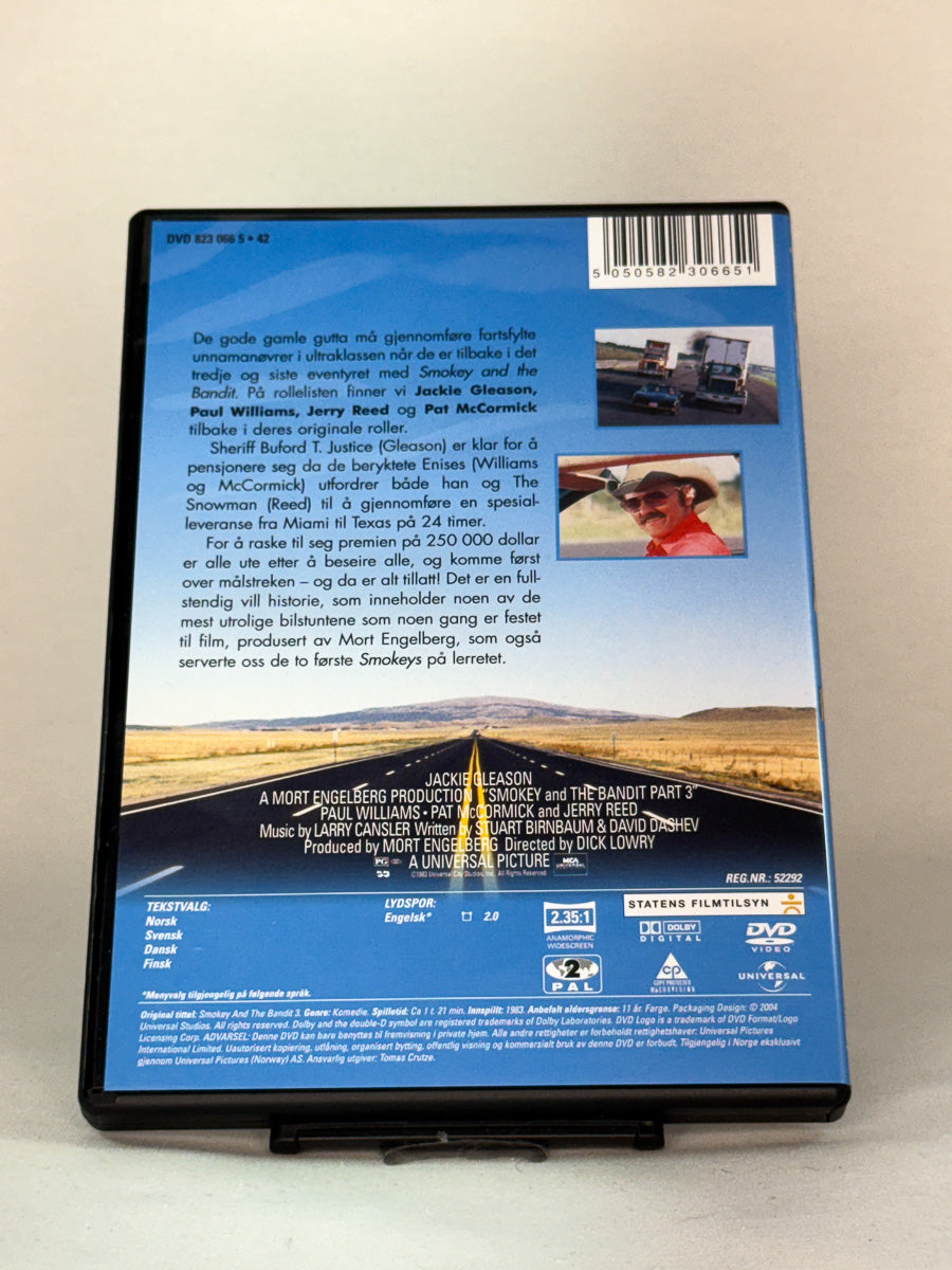 Bakside av Smokey and the Bandit Part 3 (1983) med omtale, spesifikasjoner og rollebesetning – brukt DVD hos Brukbar Film