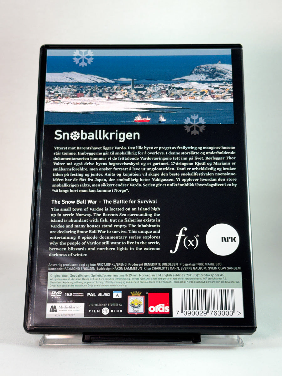Bakside av cover til Snøballkrigen, brukt DVD hos Brukbar Film