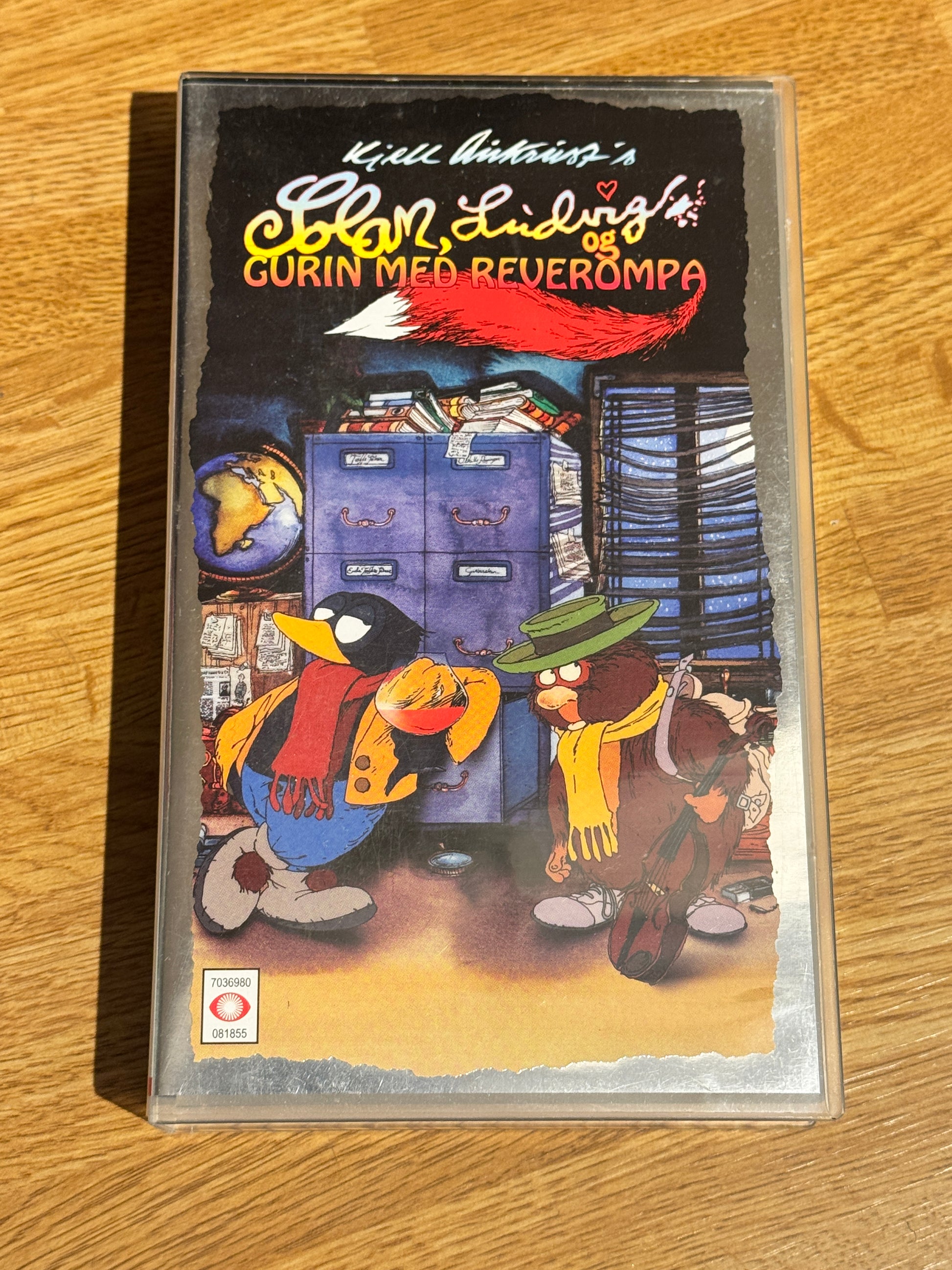 Forside av cover til Solan, Ludvig og Gurin med reverompa, norsk VHS-utgivelse