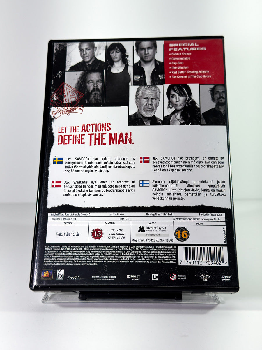 Bakside av cover til Sons of Anarchy – Season 5 på DVD