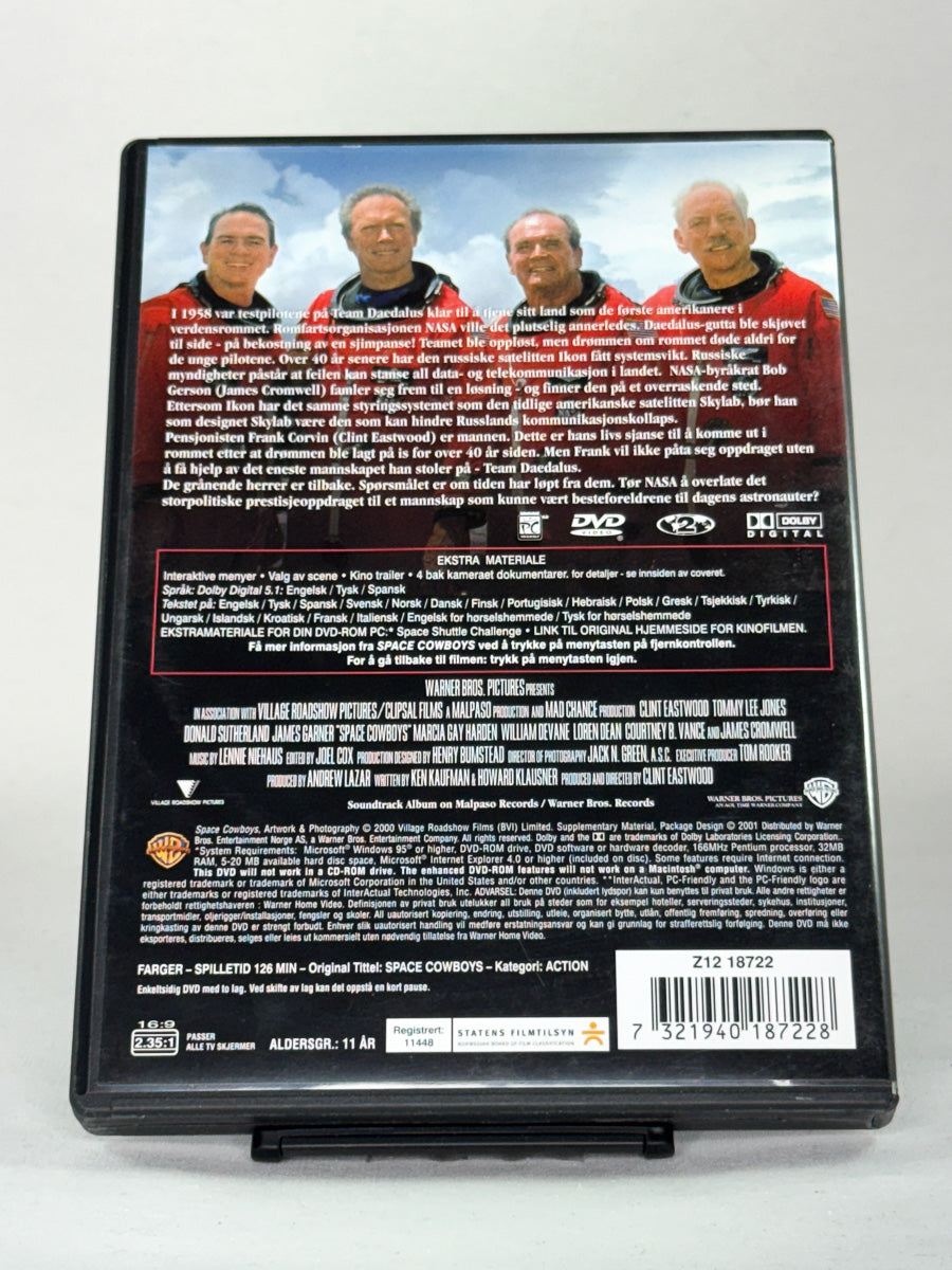 Bakside av DVD-cover til Space Cowboys med filmomtaler og detaljer; brukt DVD hos Brukbar Film.