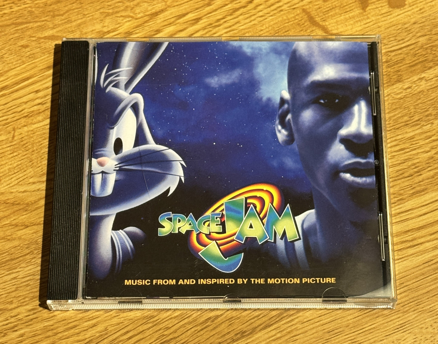 Forside av cover til Space Jam, soundtrack fra filmen
