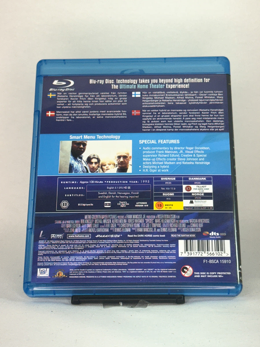 Bakside av Blu-ray-cover til Species – 90-talls klassiker med skrekk, science fiction og genetiske eksperimenter, bruktfilm på Blu-ray hos Brukbar Film.