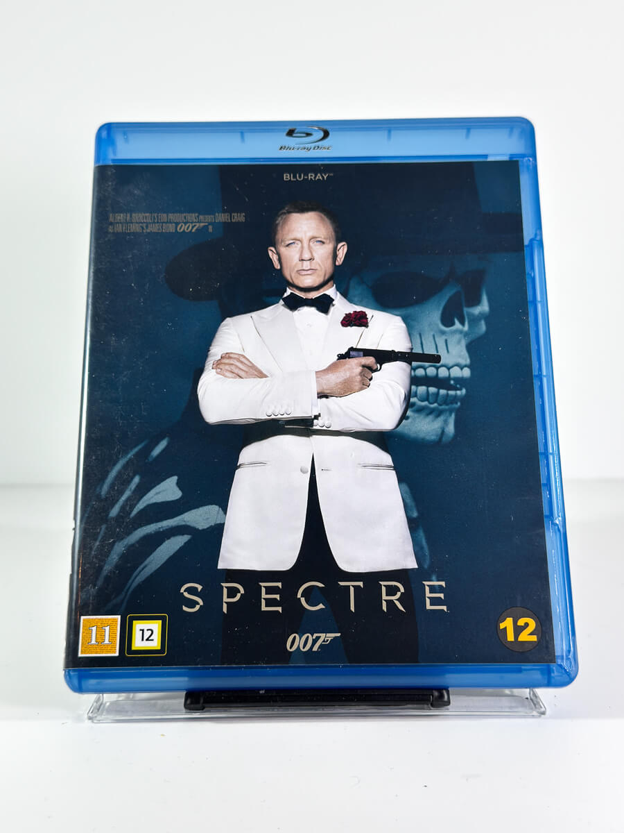 Forside av cover til Spectre på Blu-ray