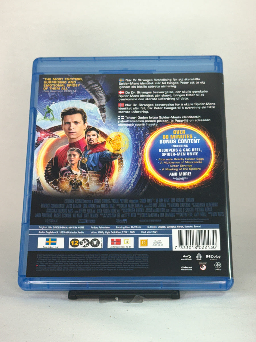 Bakside av Blu-ray-cover til Spider-Man: No Way Home – ekstramateriale og spesifikasjoner, brukt originalfilm på Blu-ray hos Brukbar Film