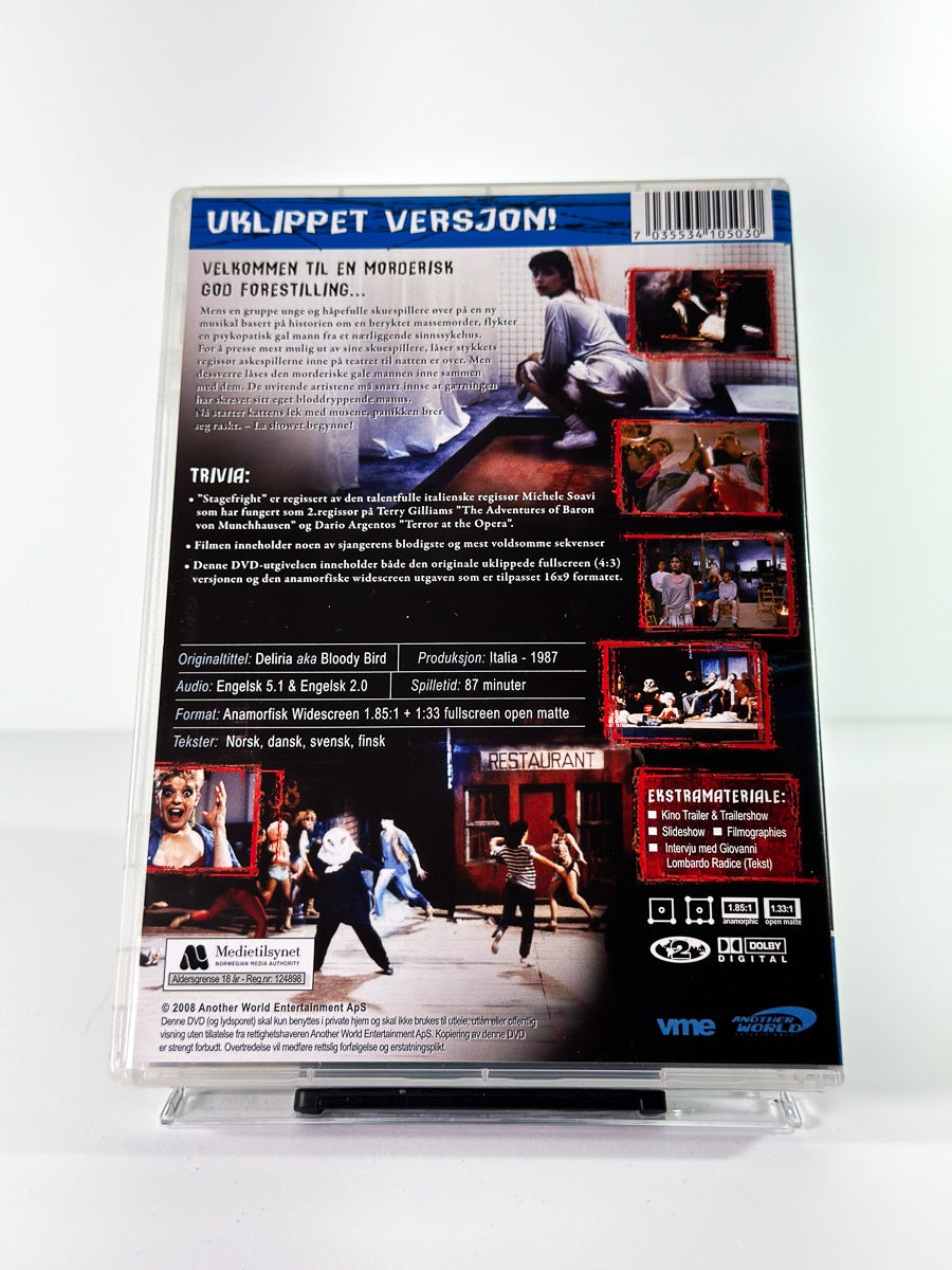 Bakside av cover til Stage Fright, brukt original DVD hos Brukbar Film