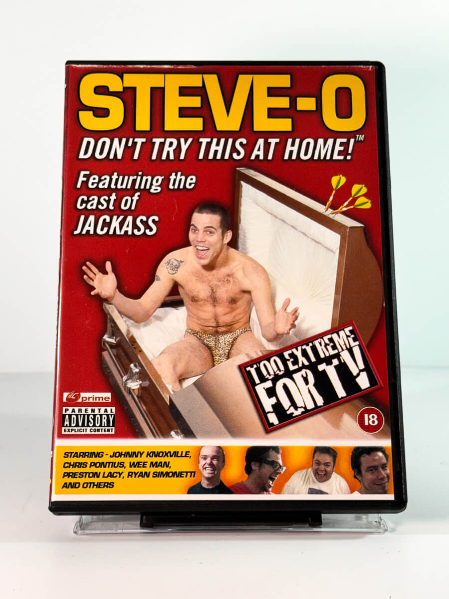 Forside av cover til steve o dont try this at home, bruktfilm på DVD hos Brukbar Film