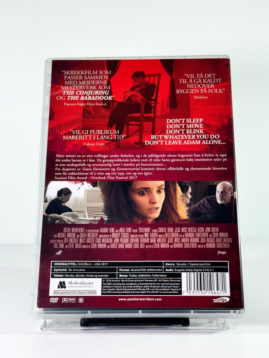 Bakside av cover til Still/Born, brukt original DVD hos Brukbar Film