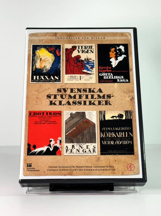 Forside av cover til Svenska Stumfilmsklassiker, bruktfilm hos nettbutikken Brukbar Film