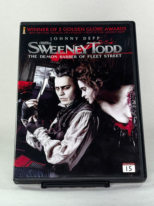 Forside av DVD-cover til musikalen Sweeney Todd: The Demon Barber of Fleet Street med Johnny Depp, brukt DVD fra Brukbar Film