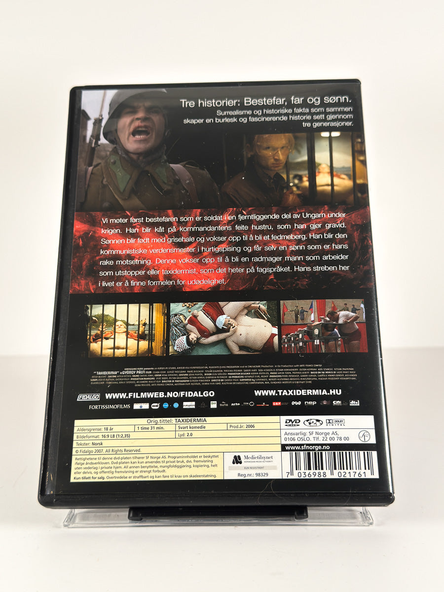 Bakside av cover til Taxidermia på DVD