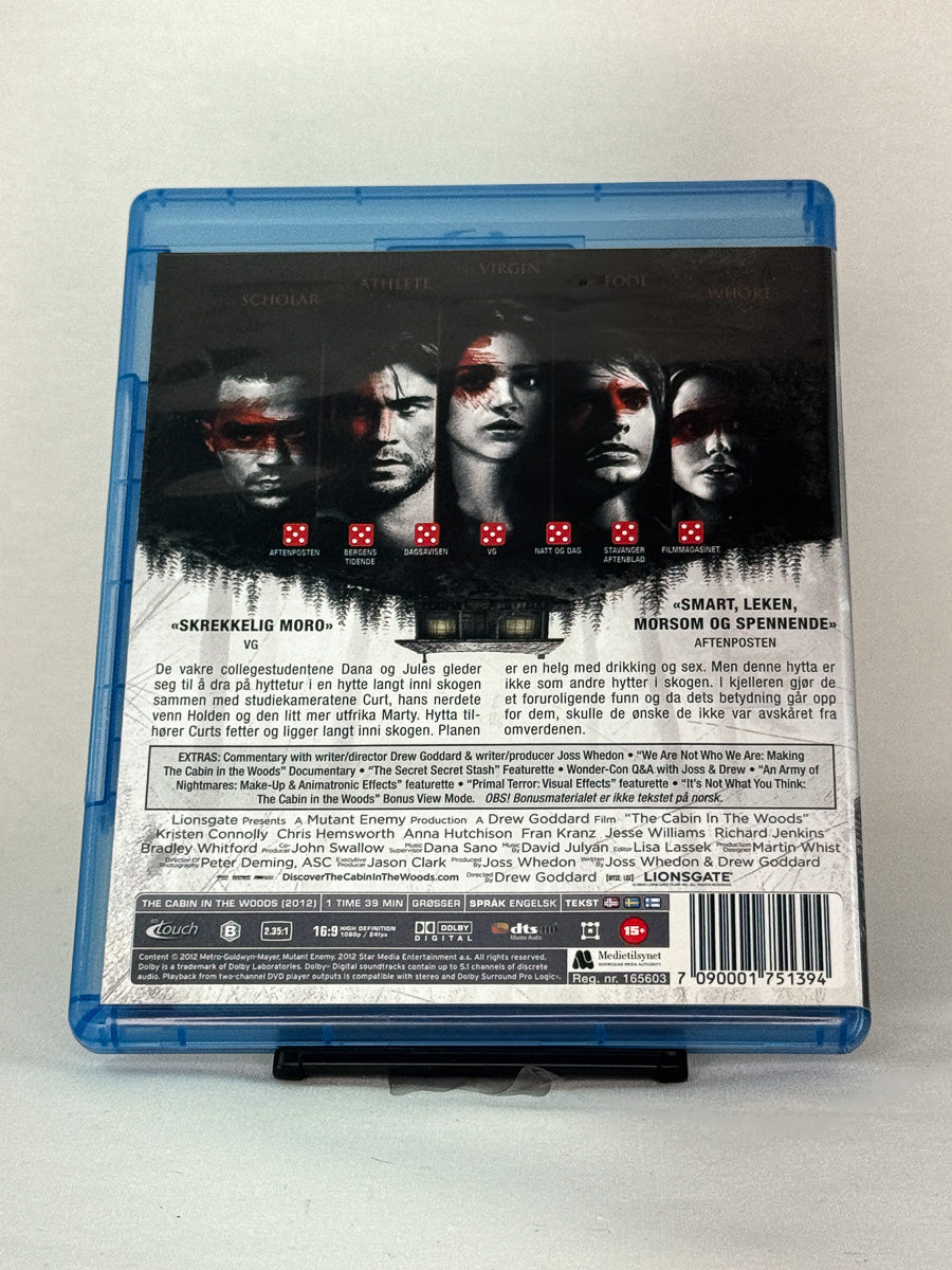 Bakside av Blu-ray-cover til The Cabin in the Woods – brukt horrorfilm i original Blu-ray-utgave hos Brukbar Film