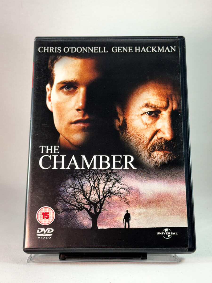 Forside av cover til The Chamber, brukt DVD hos Brukbar Film