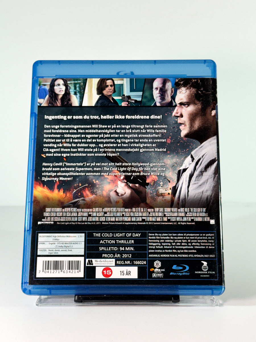Bakside av cover til The Cold Light of Day på Blu-ray, brukt hos Brukbar Film