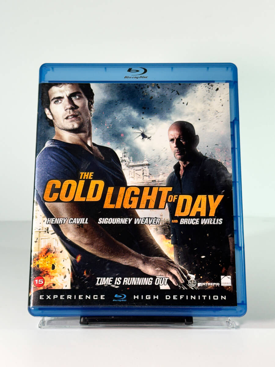 Forside av cover til The Cold Light of Day på Blu-ray, bruktfilm hos Brukbar Film
