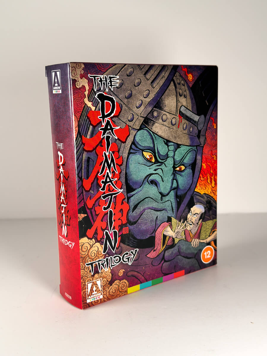 Forside av cover til The Daimajin Trilogy samleboks på Blu-ray