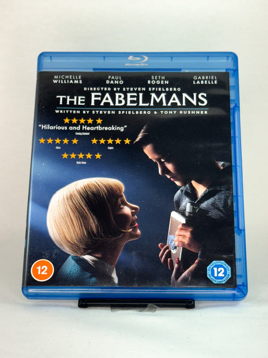 Forside av Blu-ray-cover for The Fabelmans – Steven Spielbergs personlige drama om film og familie, brukt Blu-ray hos Brukbar Film.