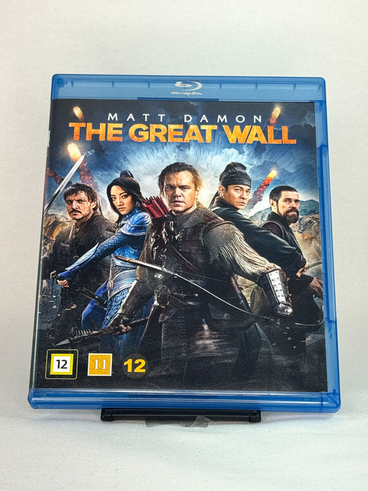 Forside av Blu-ray-cover til The Great Wall med Matt Damon – episk actioneventyr satt i Kina, regissert av Zhang Yimou, brukt Blu-ray tilgjengelig hos Brukbar Film.