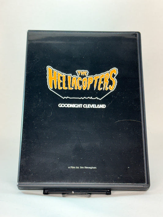 Forside av DVD-cover til The Hellacopters – Goodnight Cleveland, Jim Heneghans dokumentar om bandets turnéliv og rockescene – brukt dokumentarfilm på DVD hos Brukbar Film.